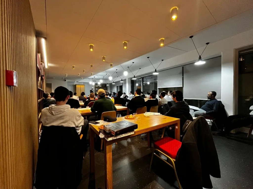 salle2-yarhei-kala